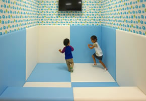 キッズコーナー